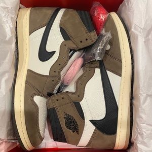 Mens Air Jordan 1 High Travis Scott, size 12, NWT